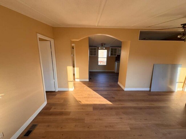 Photo - 4727 Julious Ln