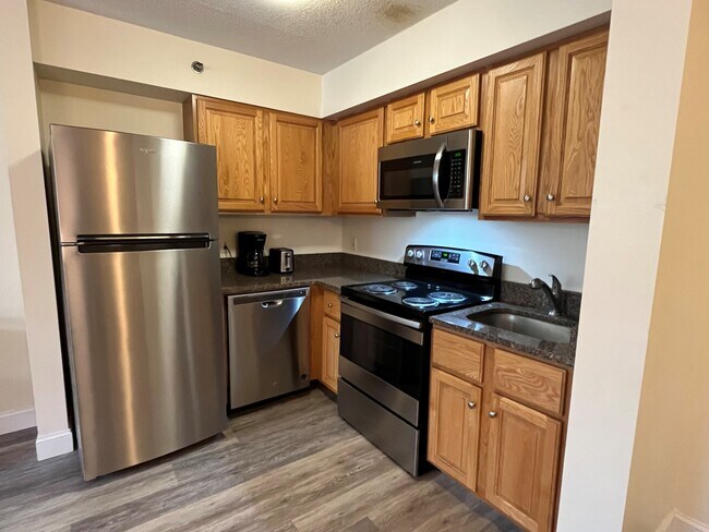 Photo - 44 Montvale Avenue