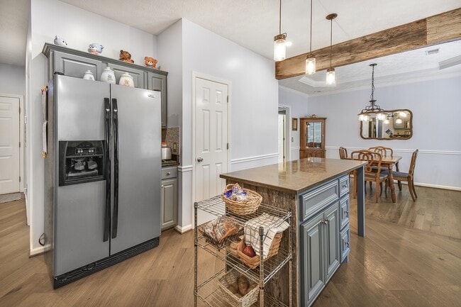 1009 Stafford Ct