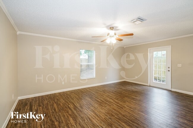 Photo - 812 W Sligh Ave
