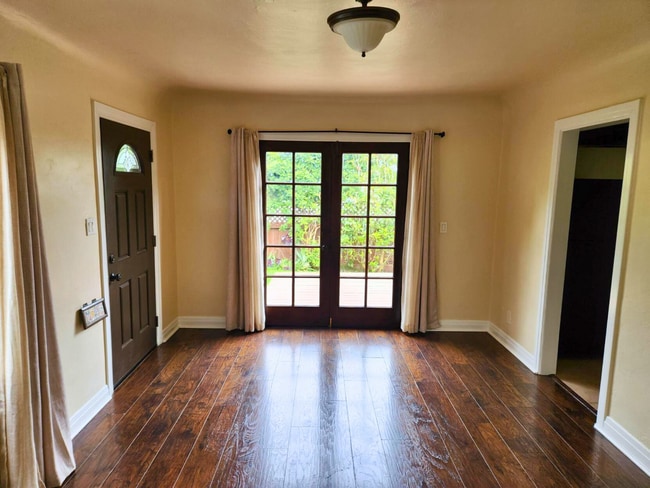 Photo - 2623 S Alma St Apartment Unit 2623