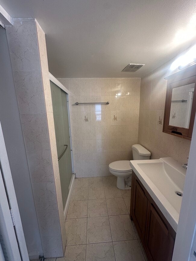 Photo - 850 NE 207th Ter Condo Unit 101