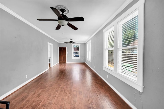 Photo - 2804 Elysian St