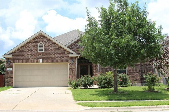 Building Photo - 505 Pebblestone Walk Dr Rental