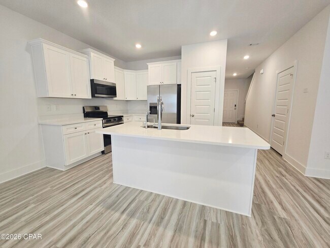 Photo - 396 Salt Creek Lane