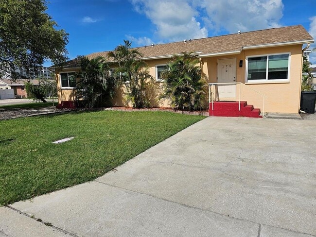 Photo - 175 174th Terrace E