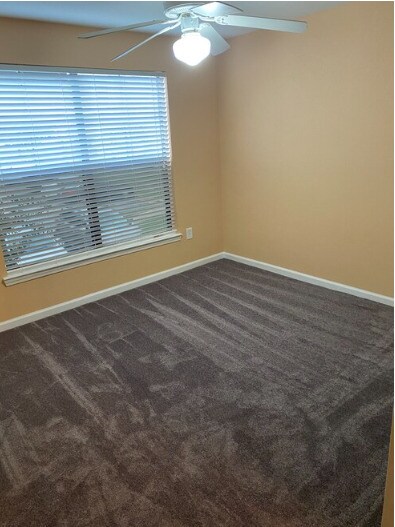 Photo - 211 North Ave Unidad 1228