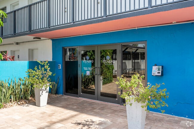 Leasing Office