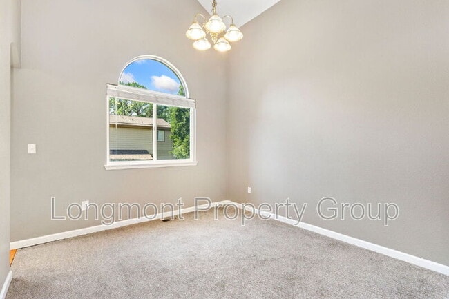 Photo - 713 Pendleton Ave