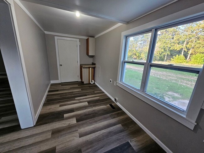 Photo - 5 Bed 2 Bath Single Family Home in Nekoosa