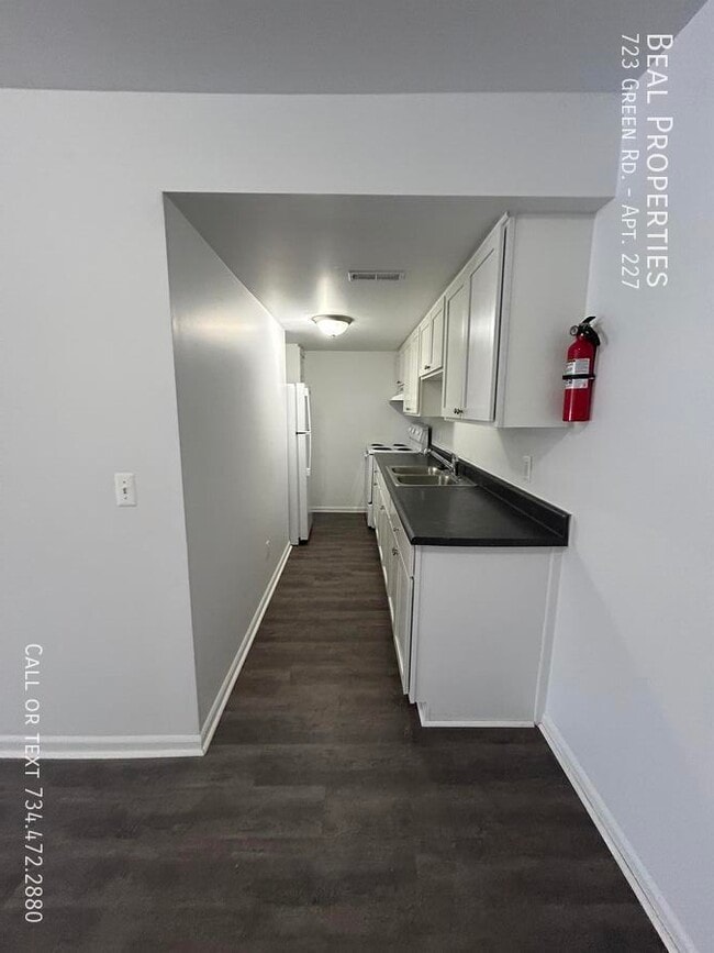 Photo - 723 Green Rd Unit Apt. 227
