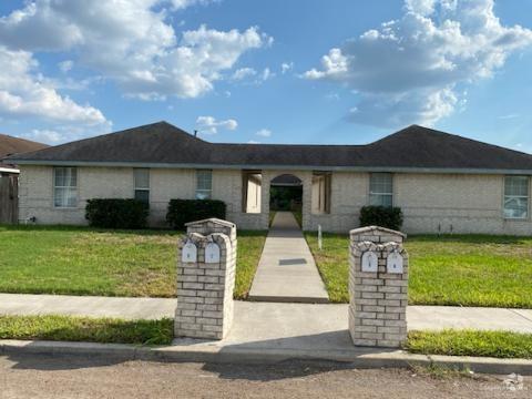 Building Photo - 717 W Bronze Dr Rental