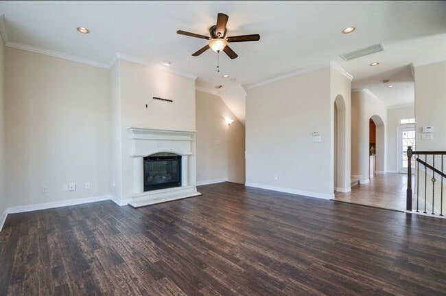 Photo - 8002 Stoneyway Dr