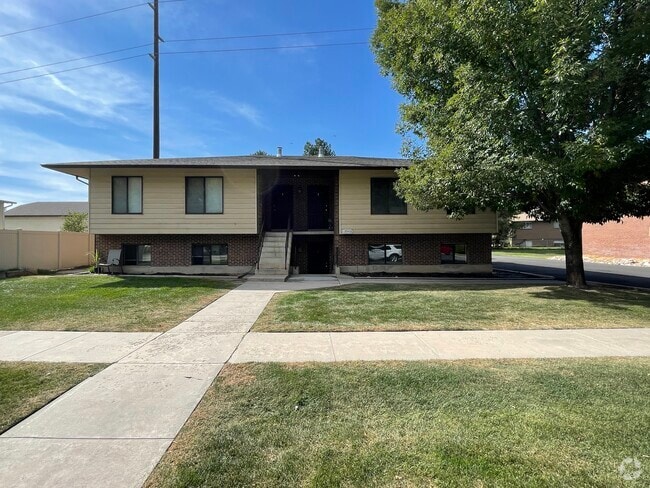 Building Photo - 3943 S 700 W Unit Apt 3