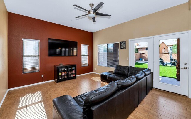 Photo - 11155 E Laurel Ln