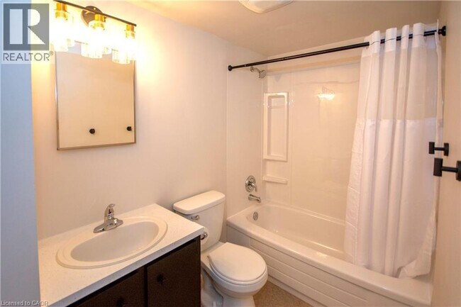 Photo - 64 Benton St Unit 705