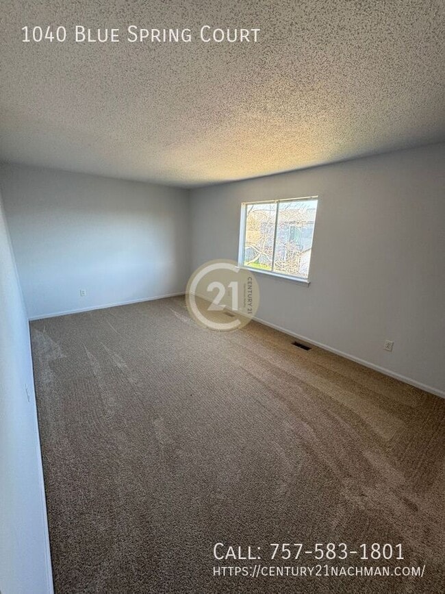 Photo - 1040 Blue Spring Ct