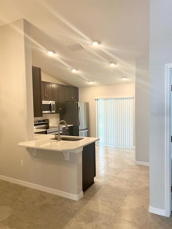 Photo - 36 Ryapple Ln