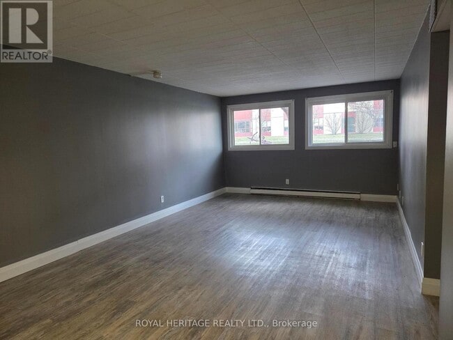 Photo - 8800 Willoughby Dr Unit 104