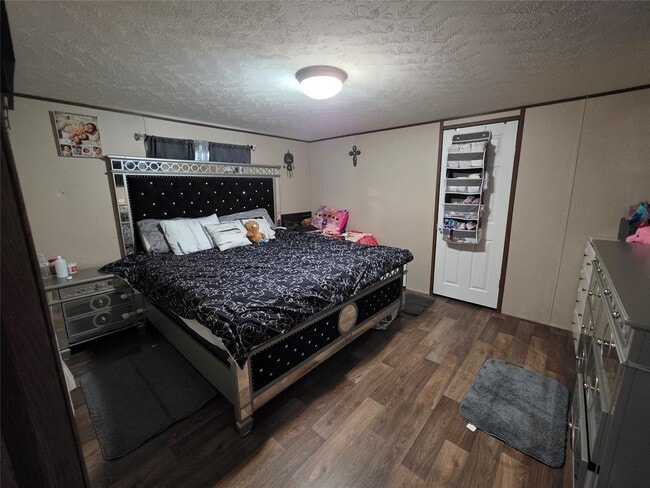 Photo - 2935 Calder Dr