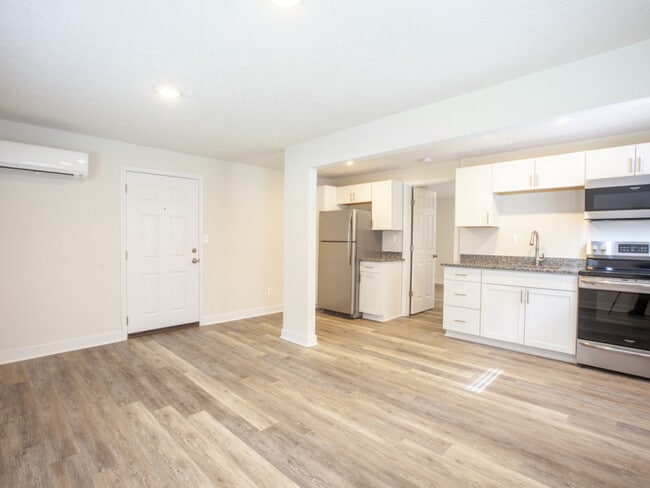 Photo - 612 Rock Creek Road Unit C