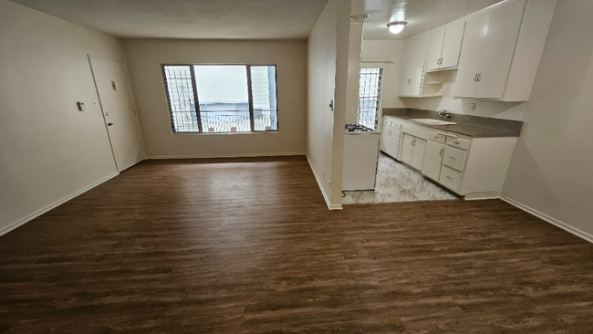 Photo - 1201 N Ogden Dr Apartment Unit 7