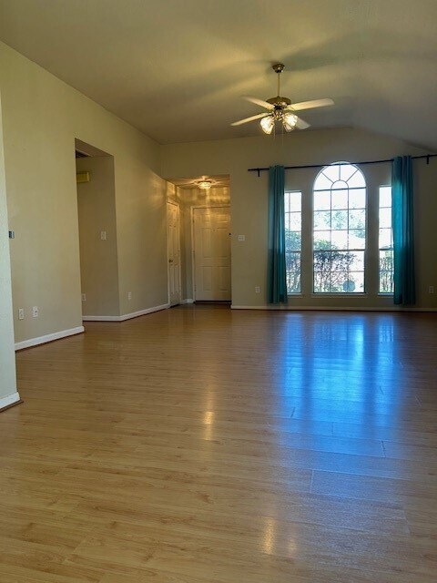 Photo - 10451 N Fallen Bough Dr