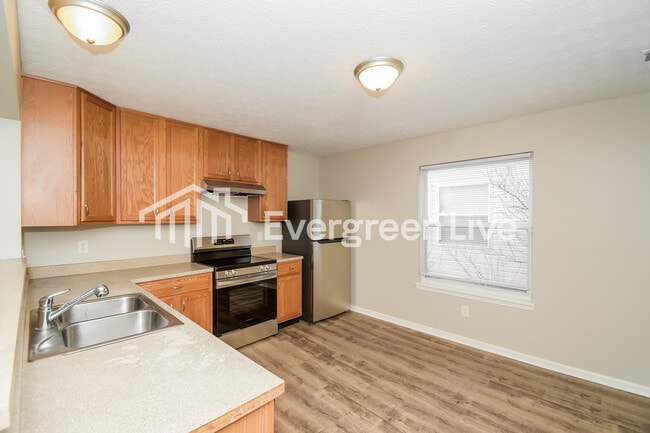 Photo - 5654 Congressional Pl