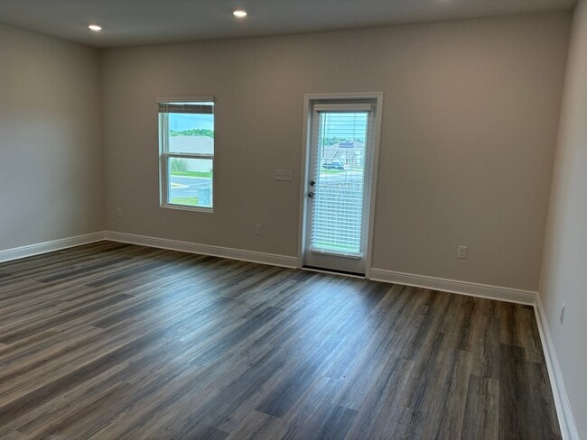Photo - 4501 Pendragon Cir