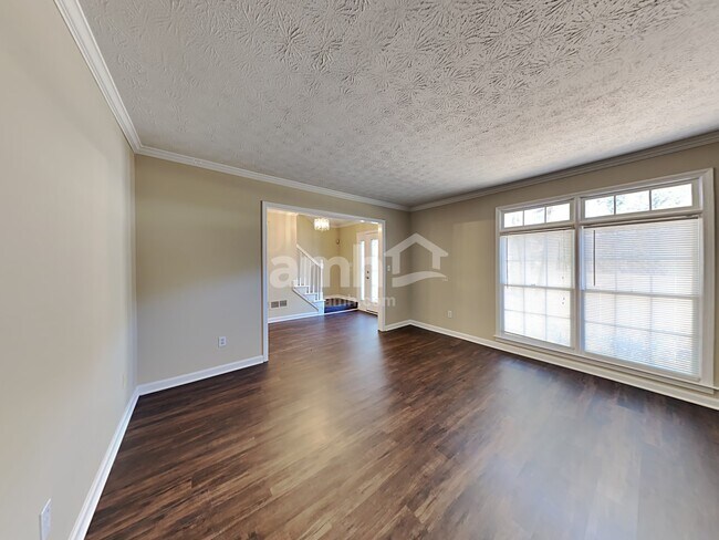 Photo - 3115 Elizabeth Ln