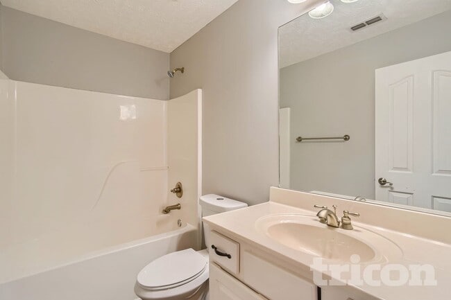 Photo - 2718 Annapolis Ct