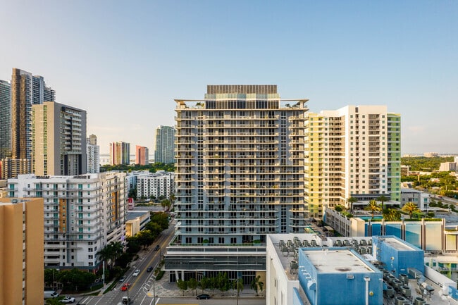 Photo - Brickell Ten