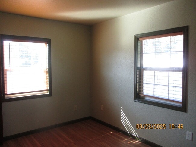 Photo - 6511 Olympic Hwy