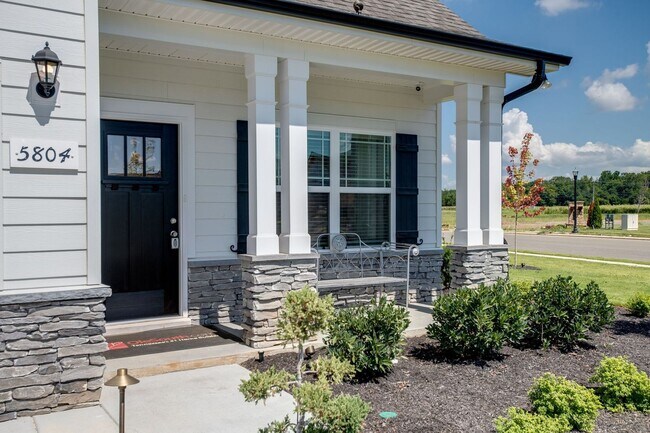 Photo - 119 Millet St