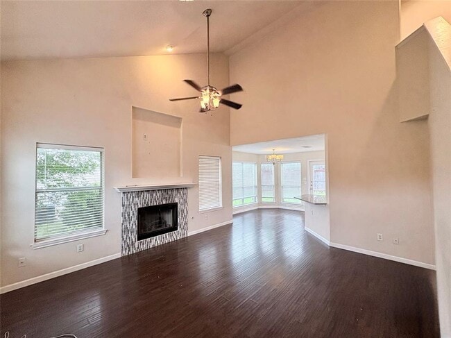 Photo - 12609 Linford Dr