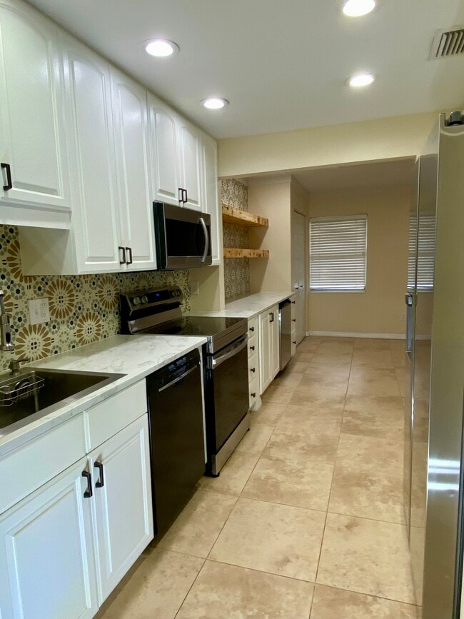 Photo - 6248 Gretna Green Ct N