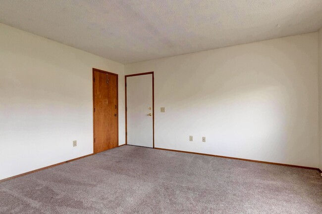 Photo - 33020 State Rte 20 Unit #201
