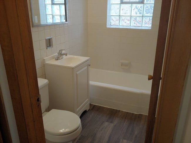 Photo - 18411 Torrence Ave Unit 1