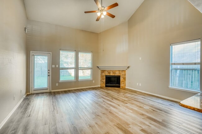 Photo - 6206 Lovage Ave