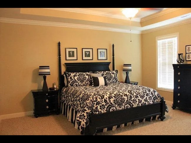 Photo - 1272 Tulip Ct