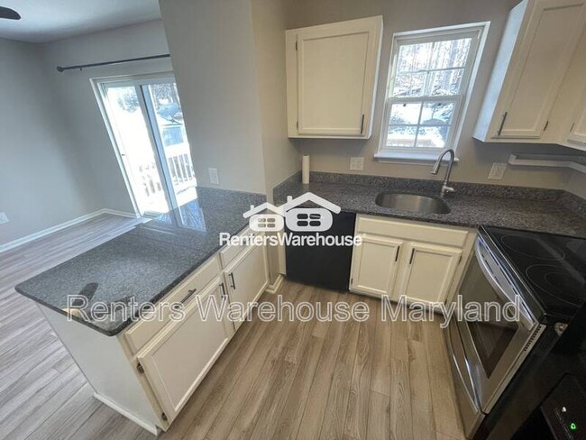 Photo - 526 Nanticoke Ct