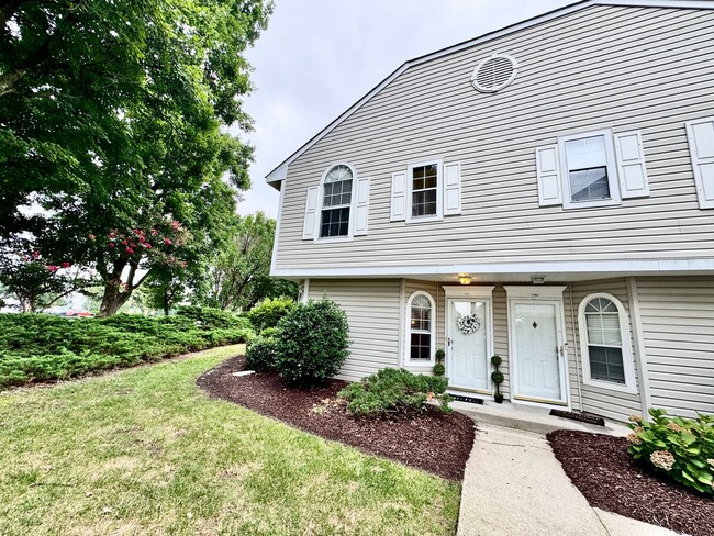 Building Photo - 2-Bedroom Condo Ready NOW! 2 Primary Suite...