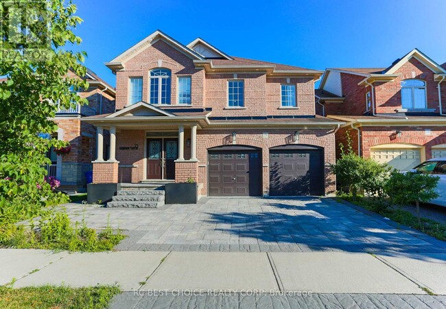 Photo - 23 Durhamview Cres