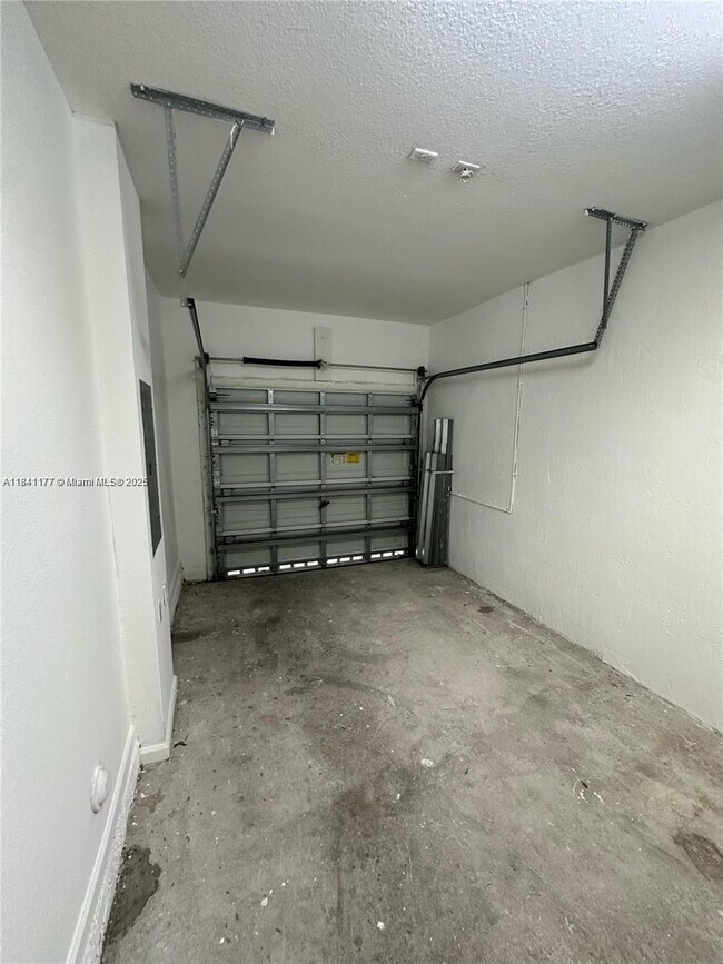 Photo - 20901 NW 14th Pl