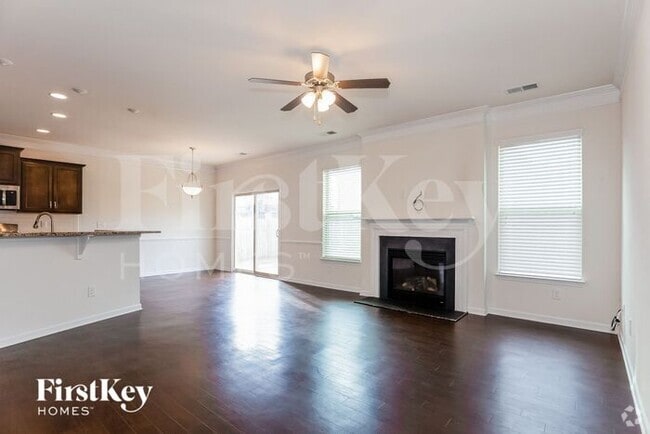 Building Photo - 104 Rock Hopper Ln Rental