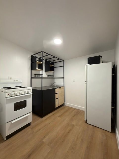 Photo - 135 N Florence St Unit 101