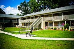 Linden Court Apartments - Linden Court Apartments