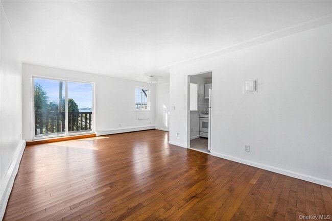 Photo - 345 N Broadway Unit 2E