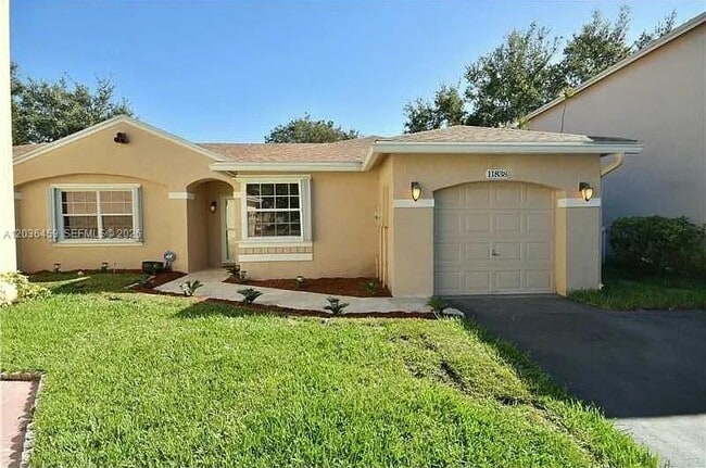 11838 NW 13th St