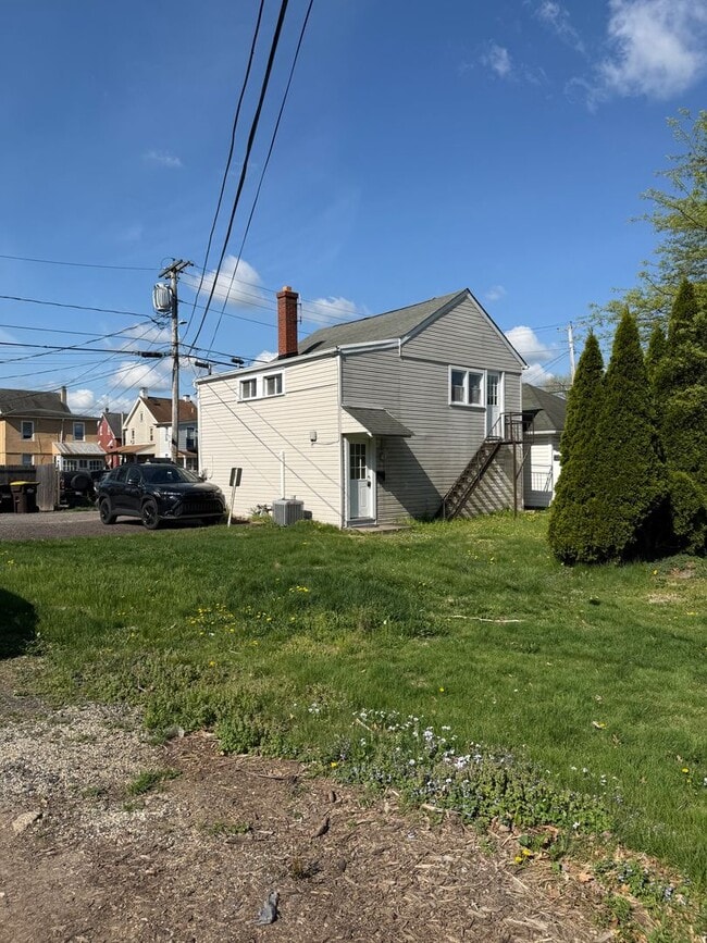 Building Photo - 1 Bed / 1 Bath Lansdale Apartment